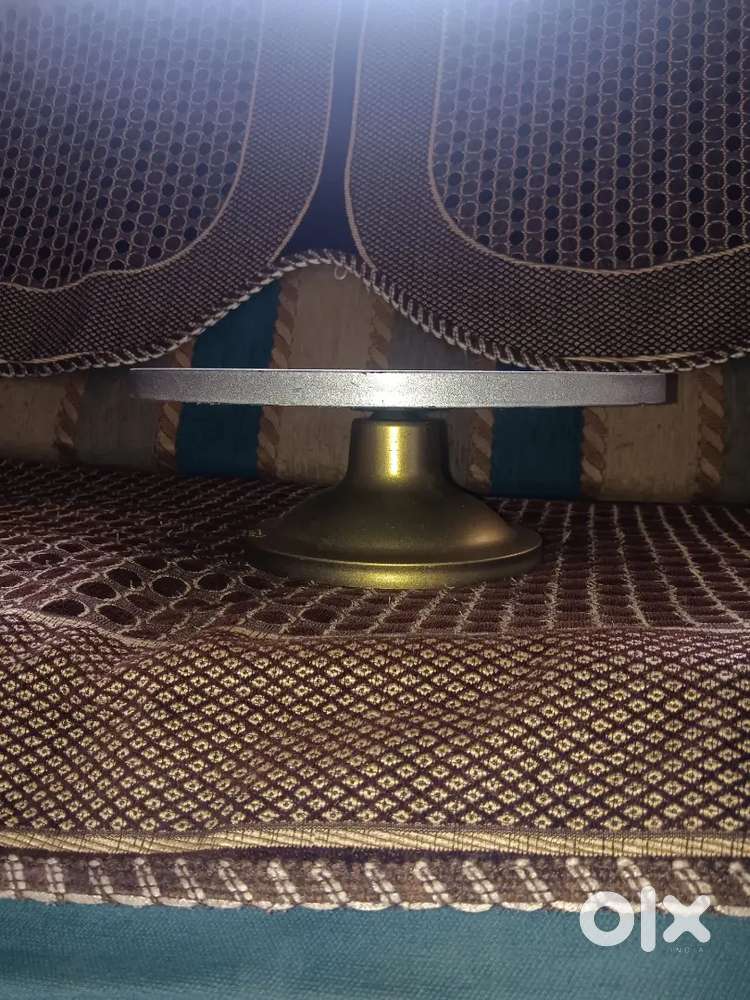 This is cack decoration stand