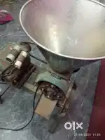 Butter grinding mechine