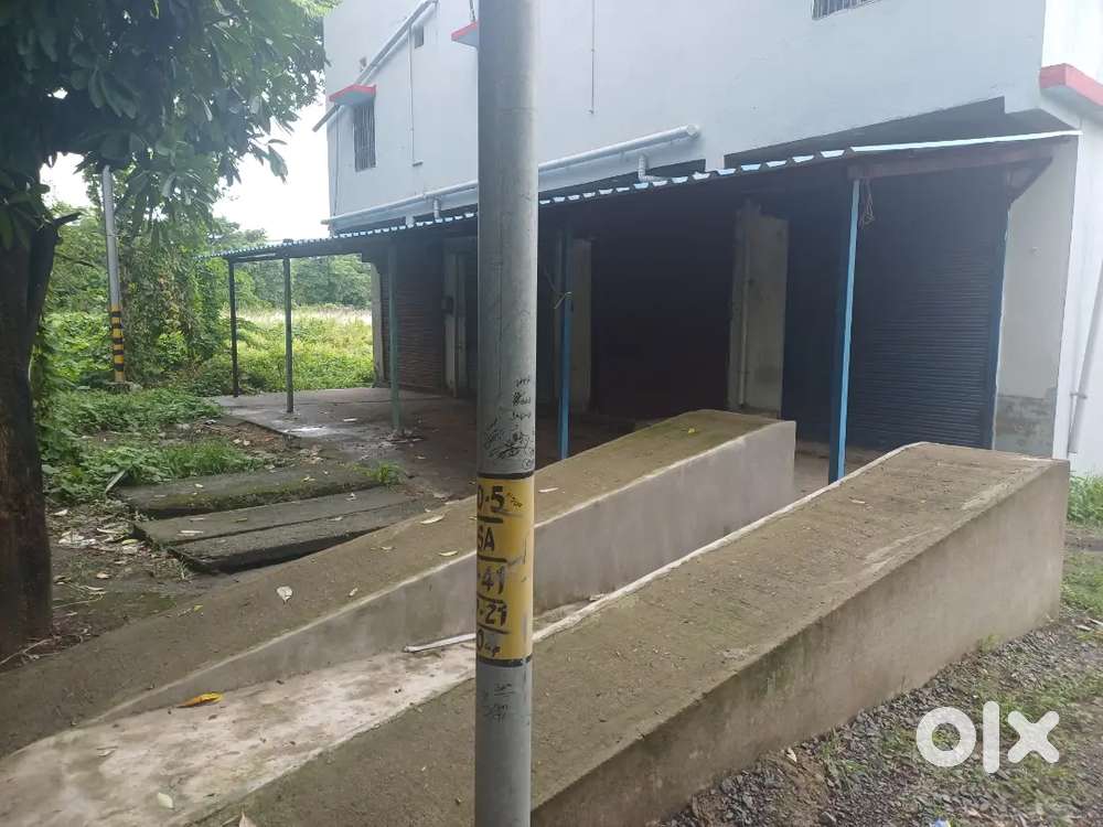 Tolet for shop and office