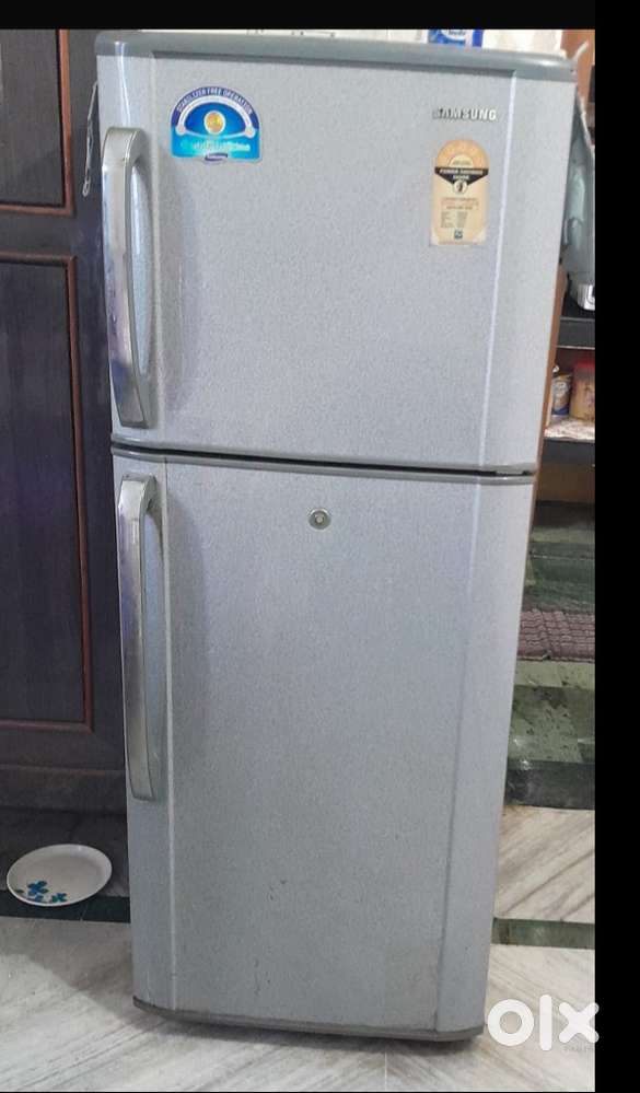 Double door fridge