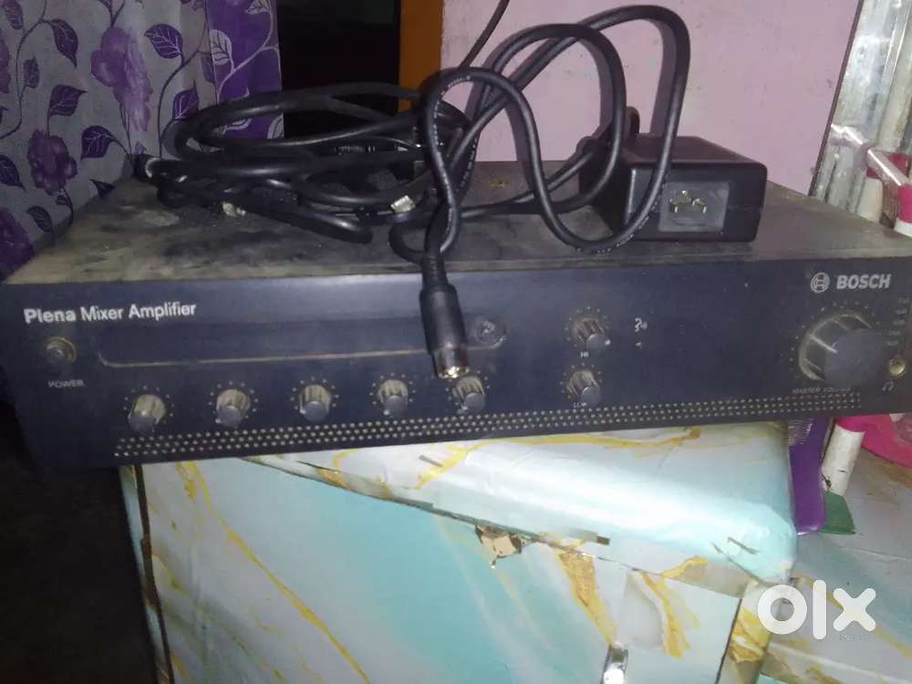 Bosch plena mixer amplifier