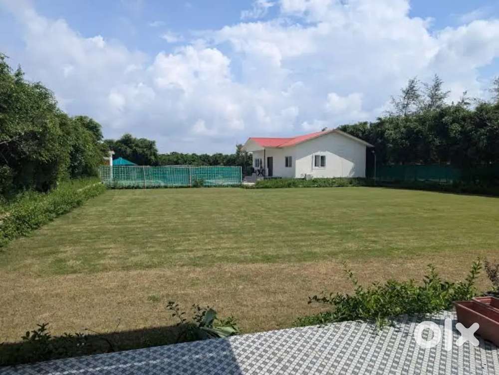 Luxury plot for sale in kangan heri Delhi registry available near BSF