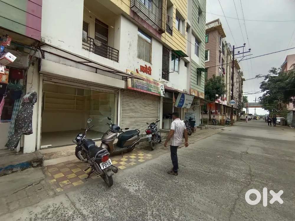 Shiv City main road shop available for rent