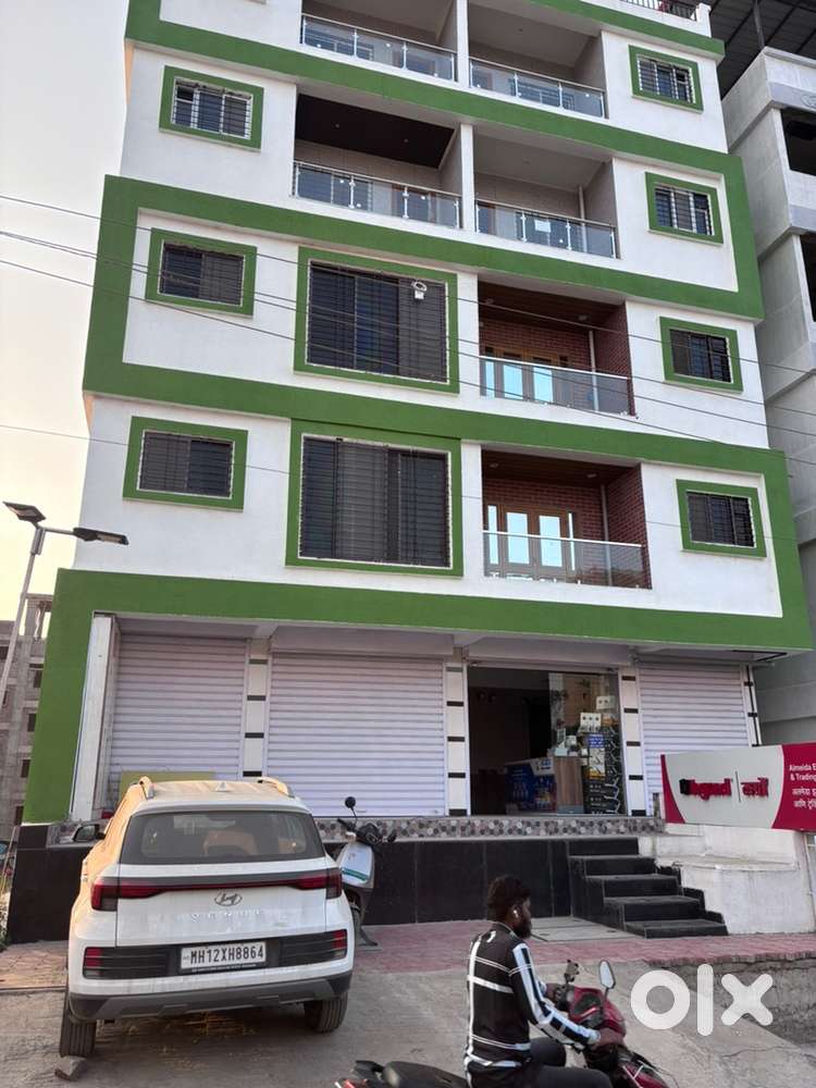 Road touch space near life republic