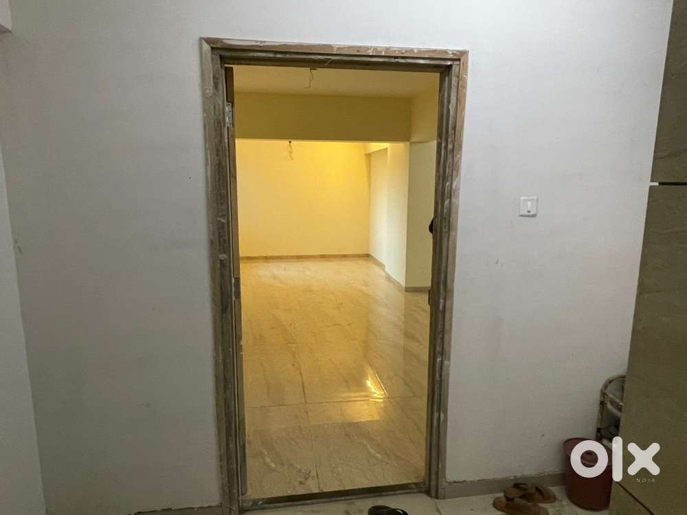 4.5 BHK FLAT IN KURLA WEST