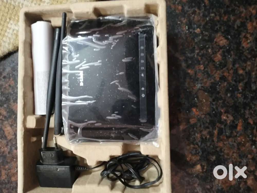 D-Link wireless Wifi router with all accessories