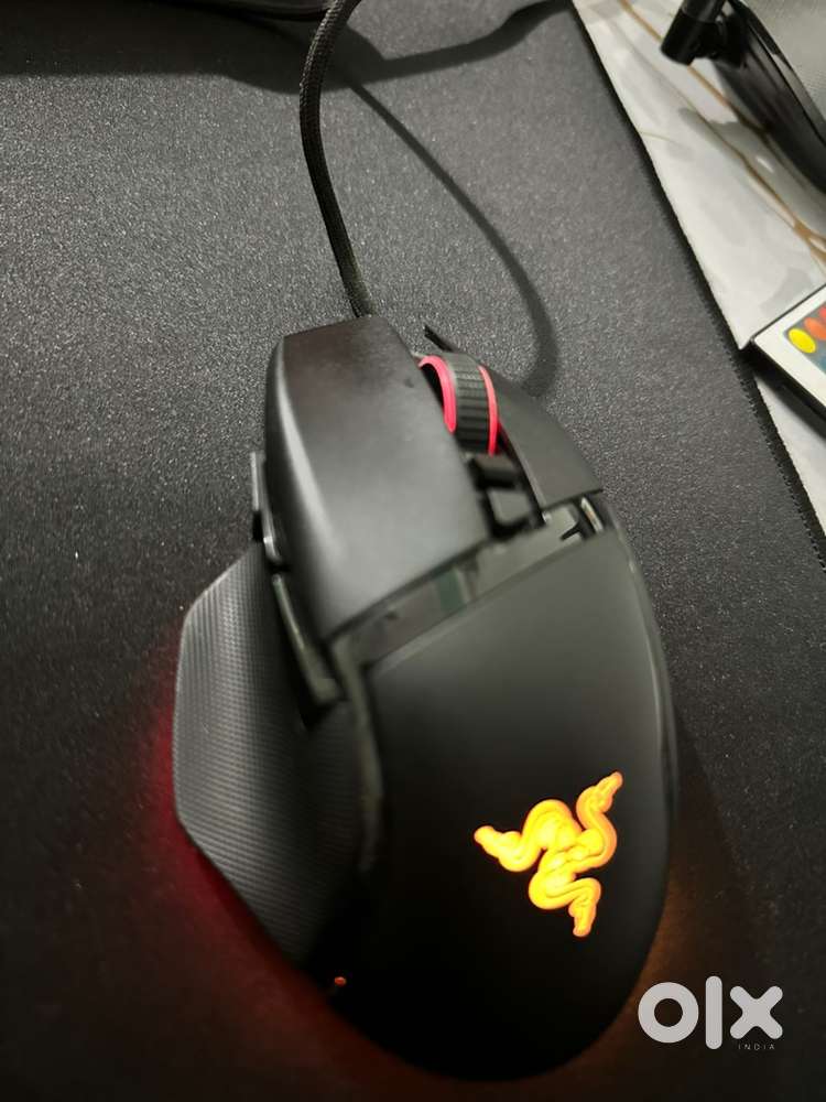 Razer Basilisk V3 Customizable Ergonomic Gaming Mous