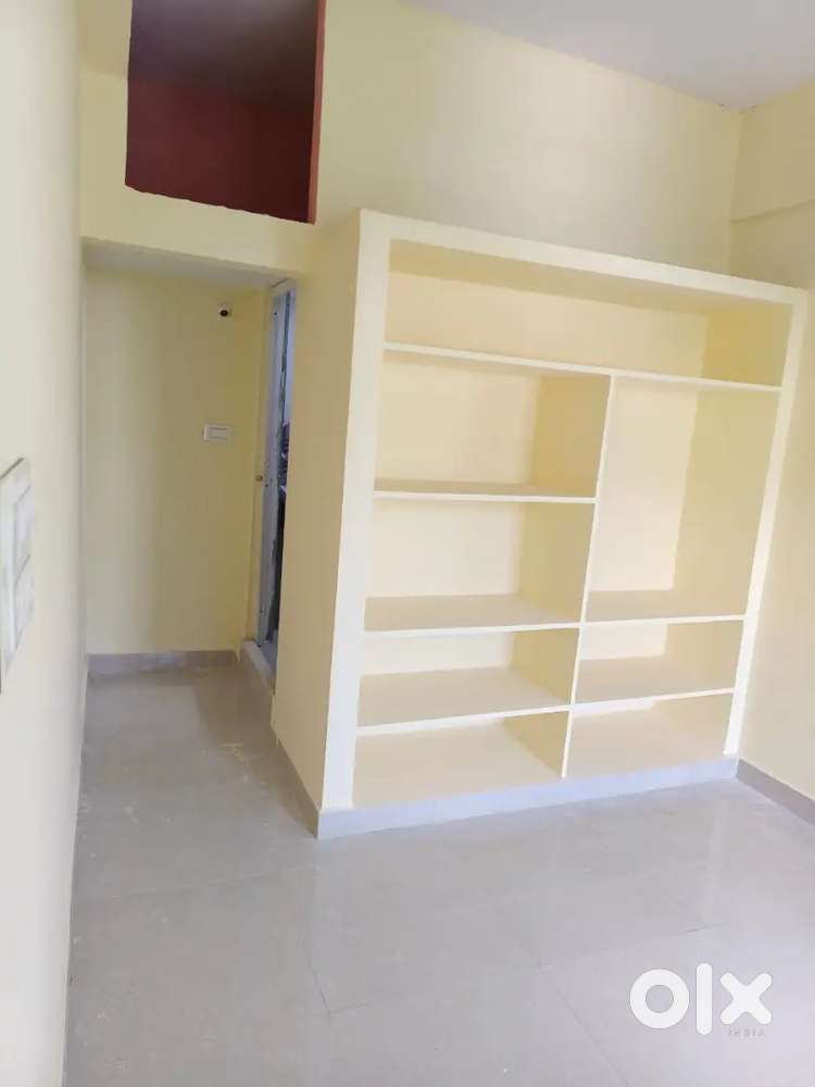 FLAT FOR RENTAL AT SUJATHA NAGAR AREA