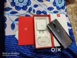 One plus 7 with full kit 6gb 128gb excellent condition