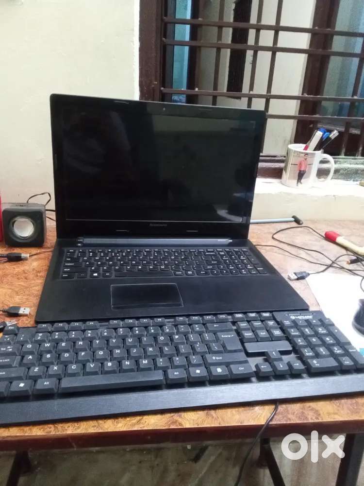 Good condition leptop use for students ,Lenovo 5thGen 8, 256ssd