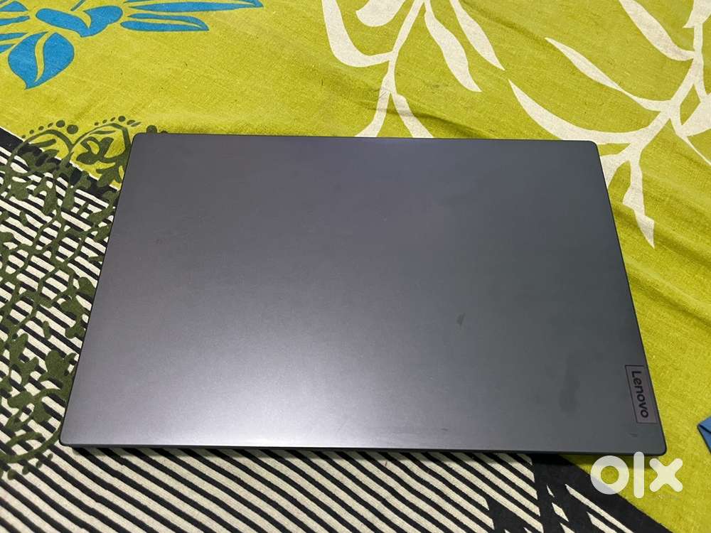 Lanovo v(14)  2025 core i7 12 gen