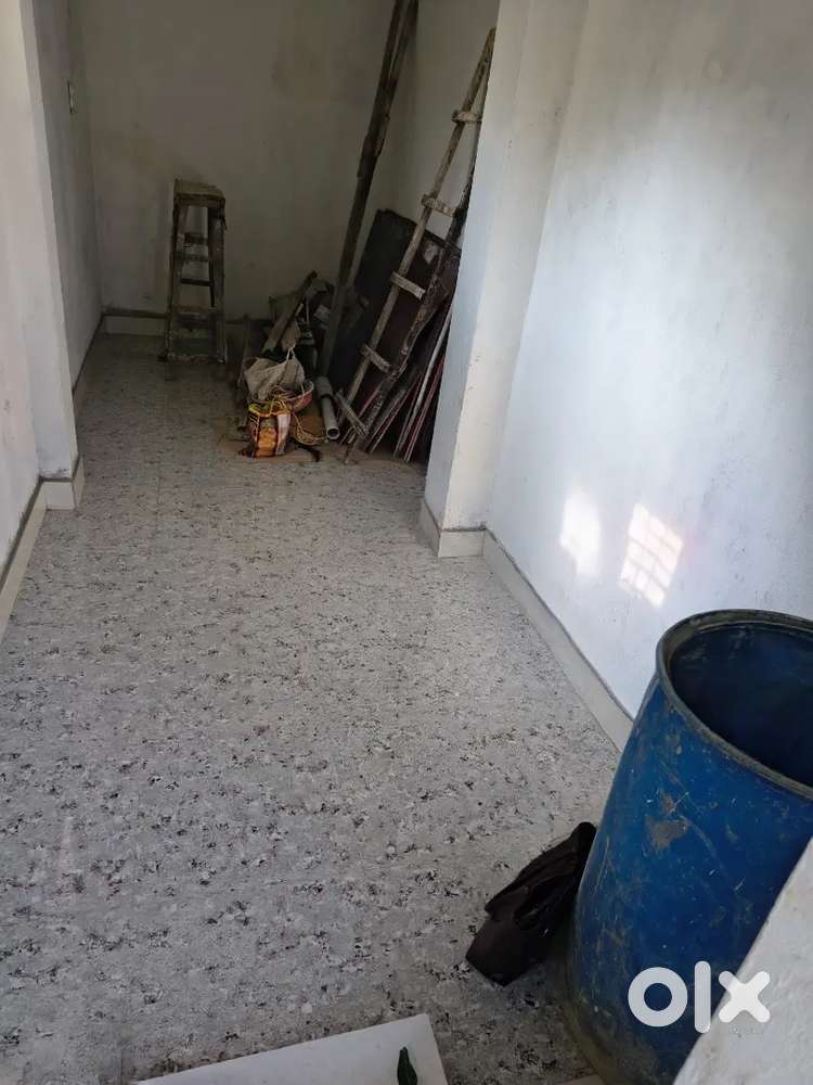 Single Room available for office purpose