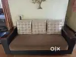 We are moving urgently selling sofa 3+2