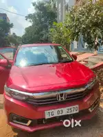 Honda amaze top end available for self drive