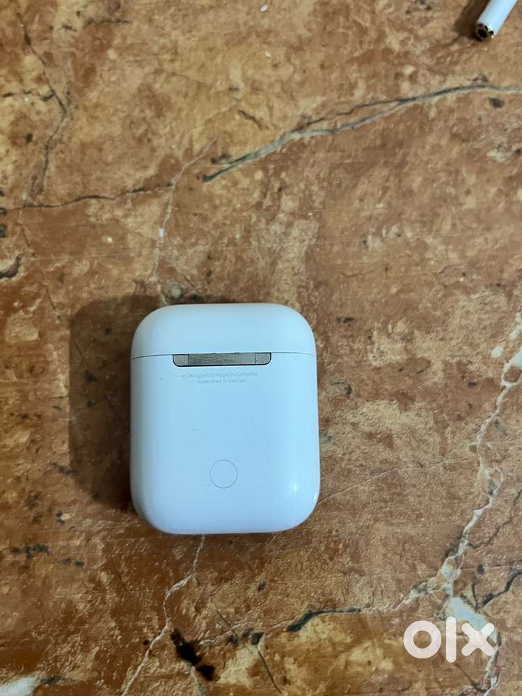 Airpods 2 Original with Bill - 1 year Old