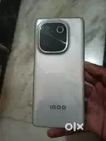 IQOO Z9S Pro.