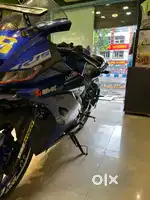 Yamaha R15 V3