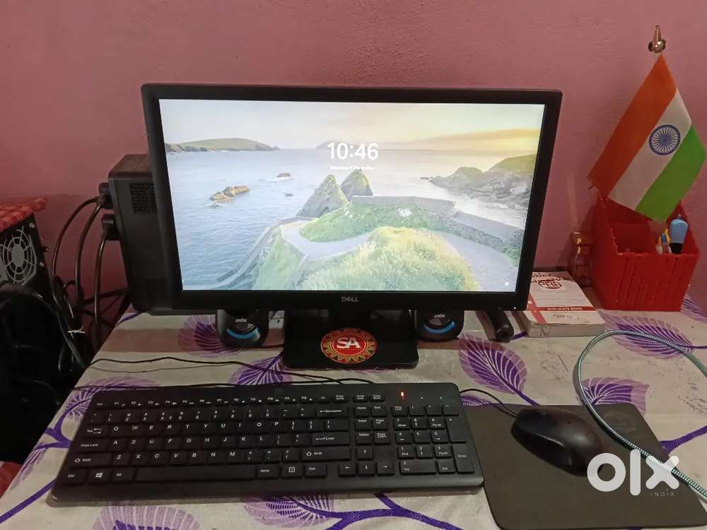 Computer Set Monitor, UPS, Desktop