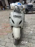 Activa 3g in mint condition and well maintain single hand driven