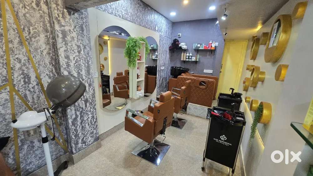 Unisex salon