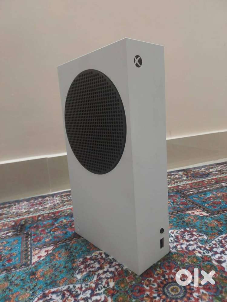 XBOX Series S 512 GB and Controller