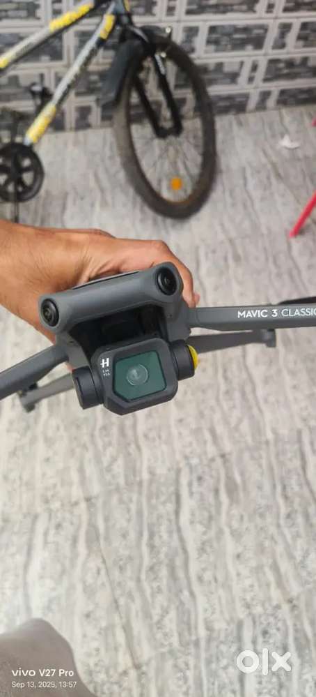 Dji mavic 3 classic [ combo ]