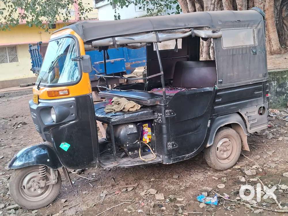 Kiraya me dena hai 300 pratidin