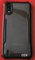 Phone ki condition  acchi hai battery  acchi hai bus display crack hai