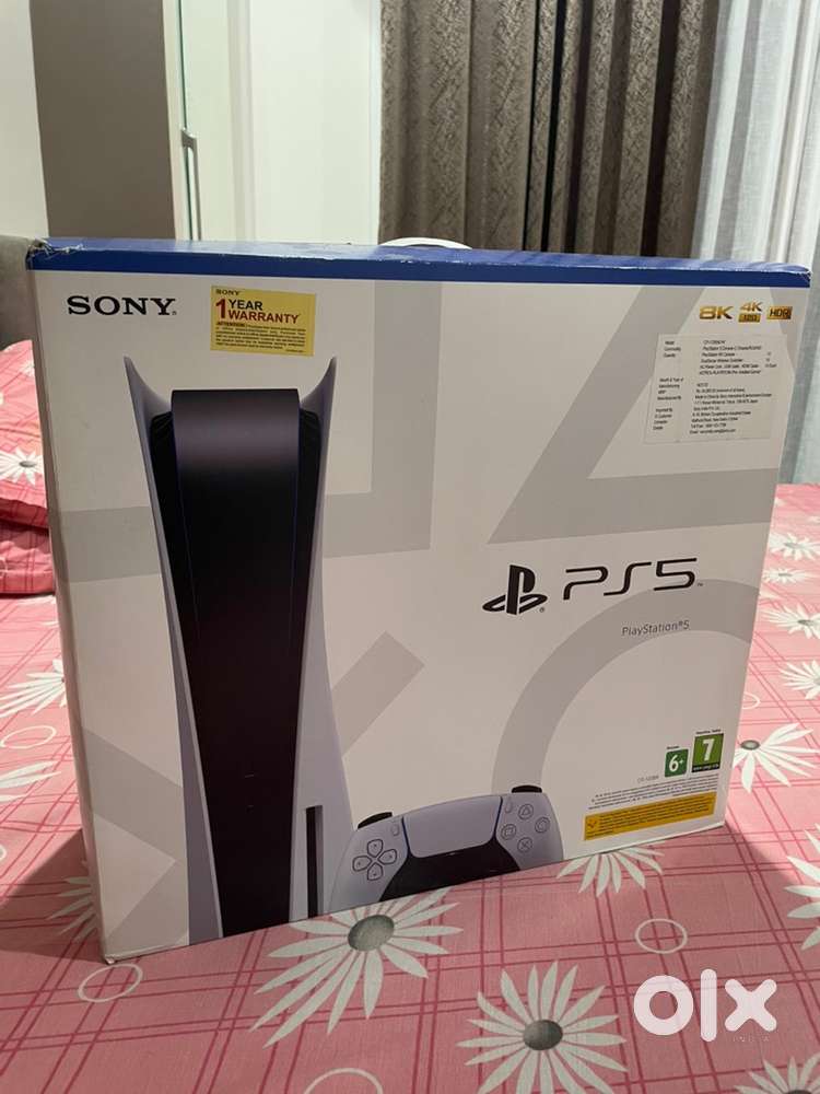 PS5 Playstation 5 Standard(Disc) Edition with 2 controllers