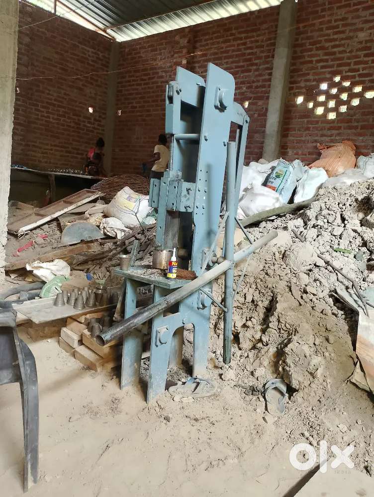 Selling Kulhad handpress machine and pugmill machine and moulds
