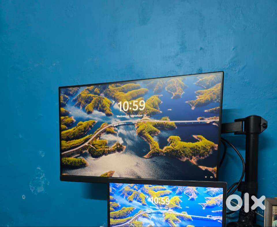 BenQ GW2480 24 FullHD60Hz (1 yr old Under warranty) NO DEAD PIXELS!!