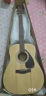 Yamaha F280