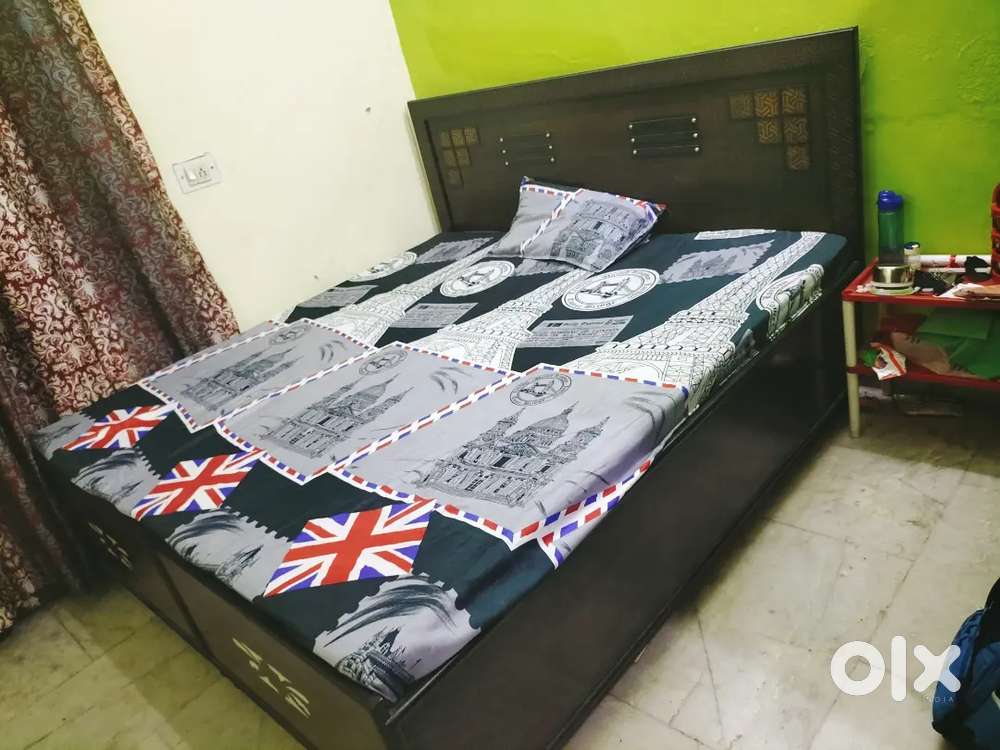 PG for girls ac non ac room available.neat and clean rooms