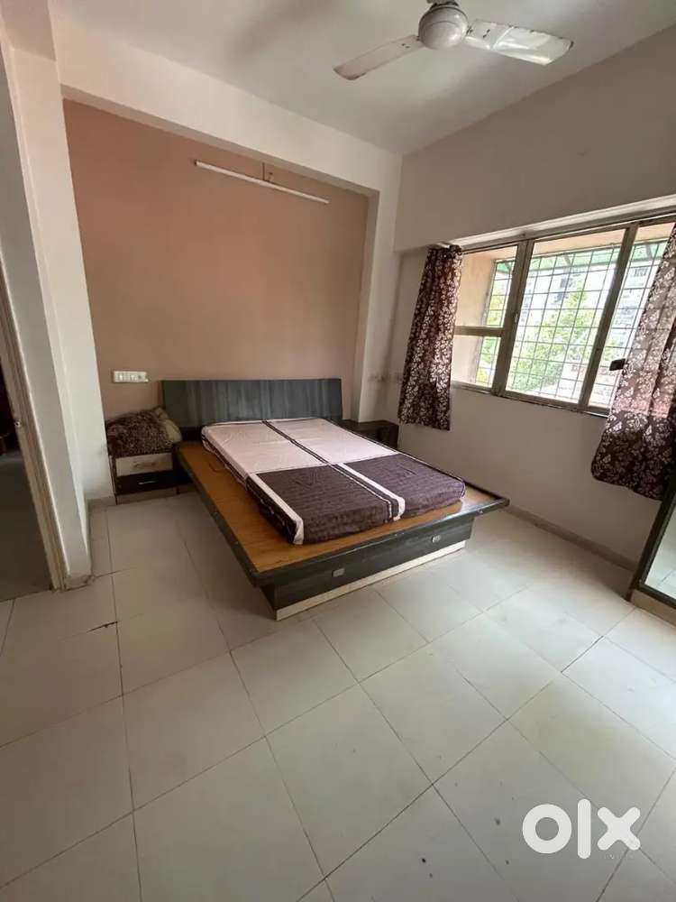 Semi furnished 3 bhk flat for rent - Shyamal