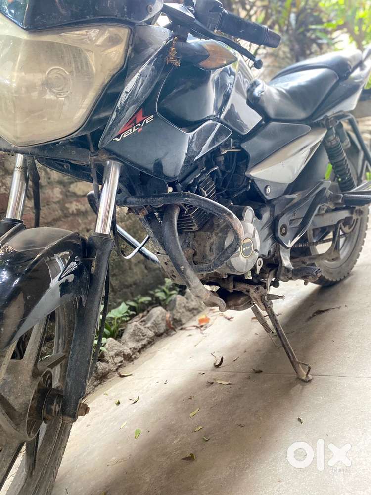 Pulsar black bast condition