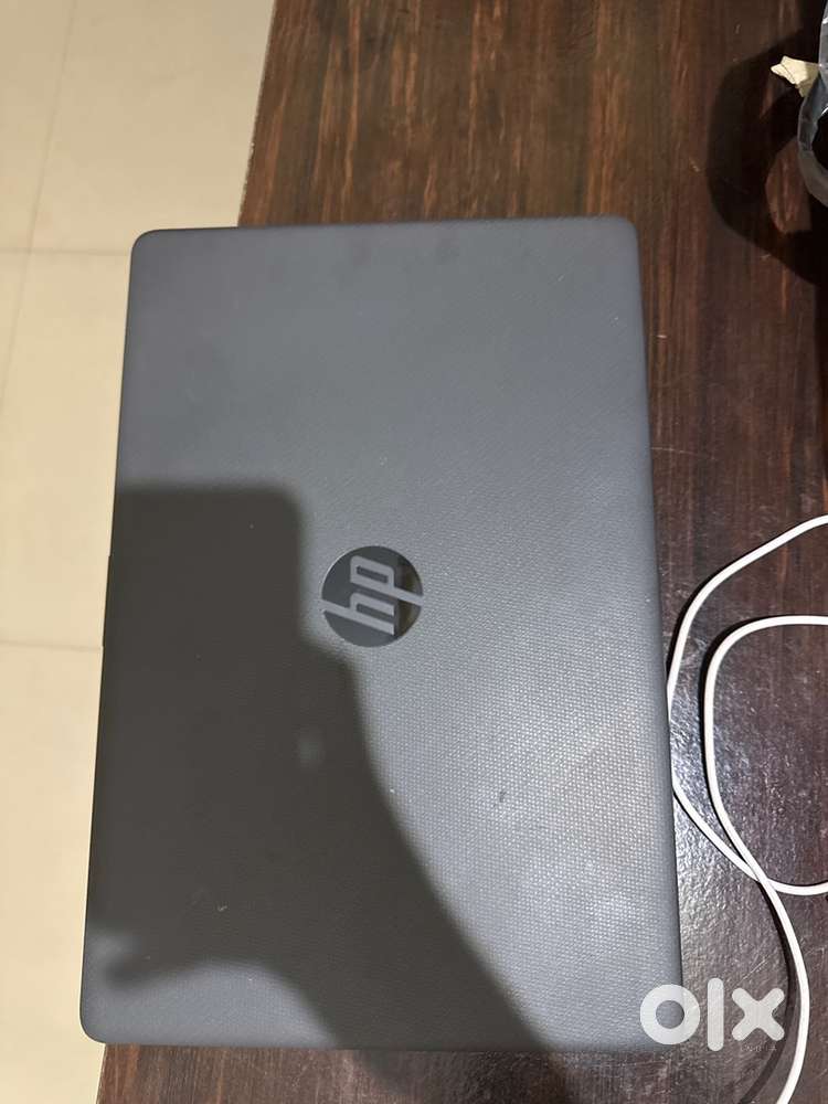 Hp laptop 15.7 inch