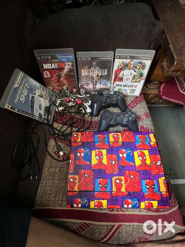 PS3 super slim three game pad five series game in 500 J