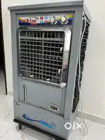 Good condition cooler kam use hua hai cooper motor par hai