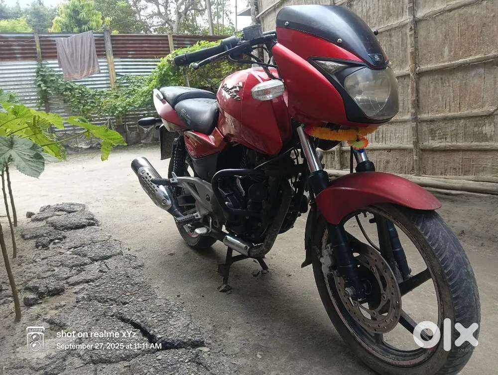 Bajaj Pulsar 180