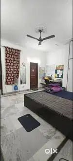 Female flatmate in 2bhk flat