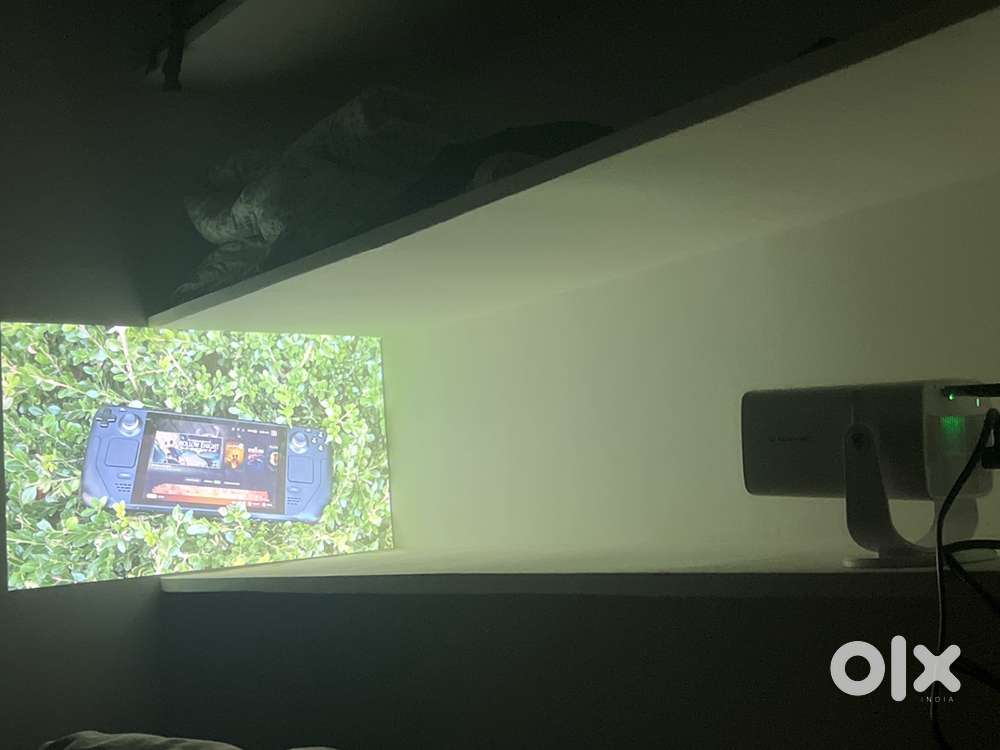 E-Gate atom 3x projector