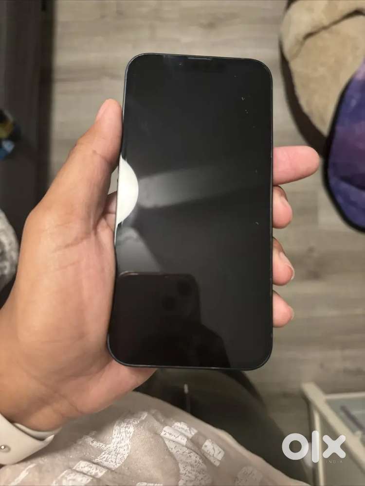 Apple iPhone 13 – Excellent Condition  128GB