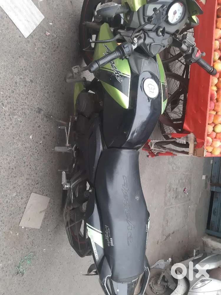 TVS APACHE 160 SPORTZ RTR BOTH TYRES BRAND NEW