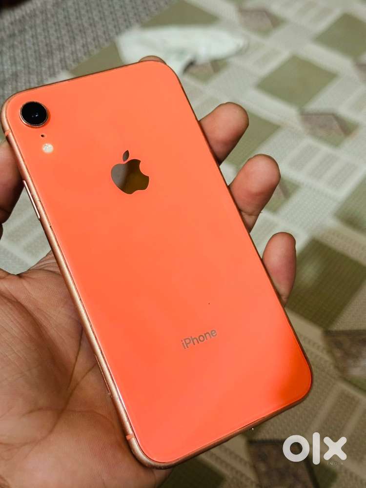 IPHONE XR 64 GB