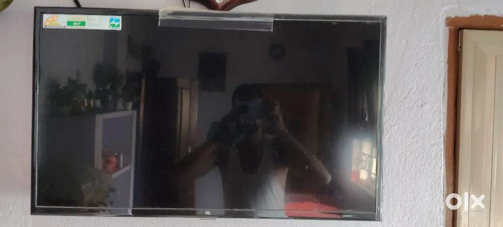 32 inch smart TV best condition