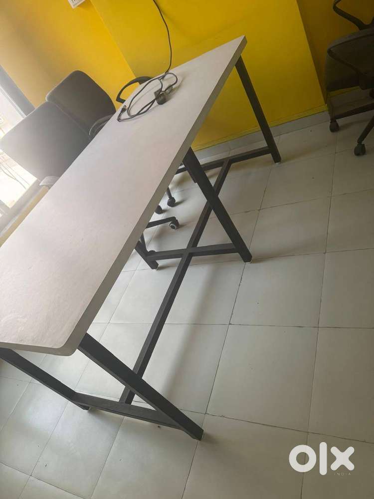 Office Computer Tables for Sale