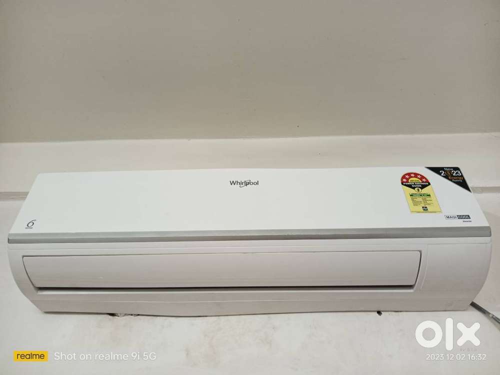 Whirlpool AC- 2023 Model-1.5 Ton-5 Star-Split Inverter-6 months old