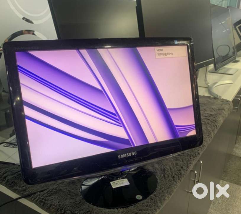 Samsung 20inch monitor /Sync master/B2030/good working/With warranty