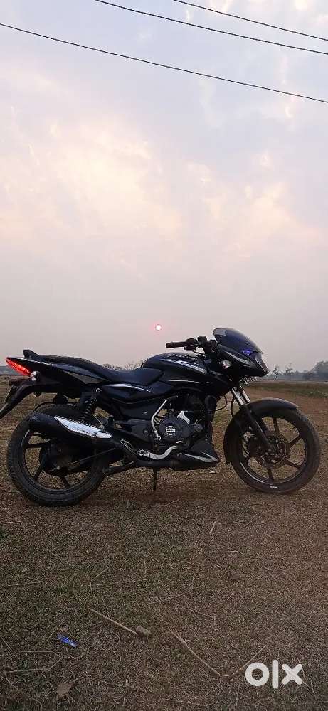 Pulsar 150