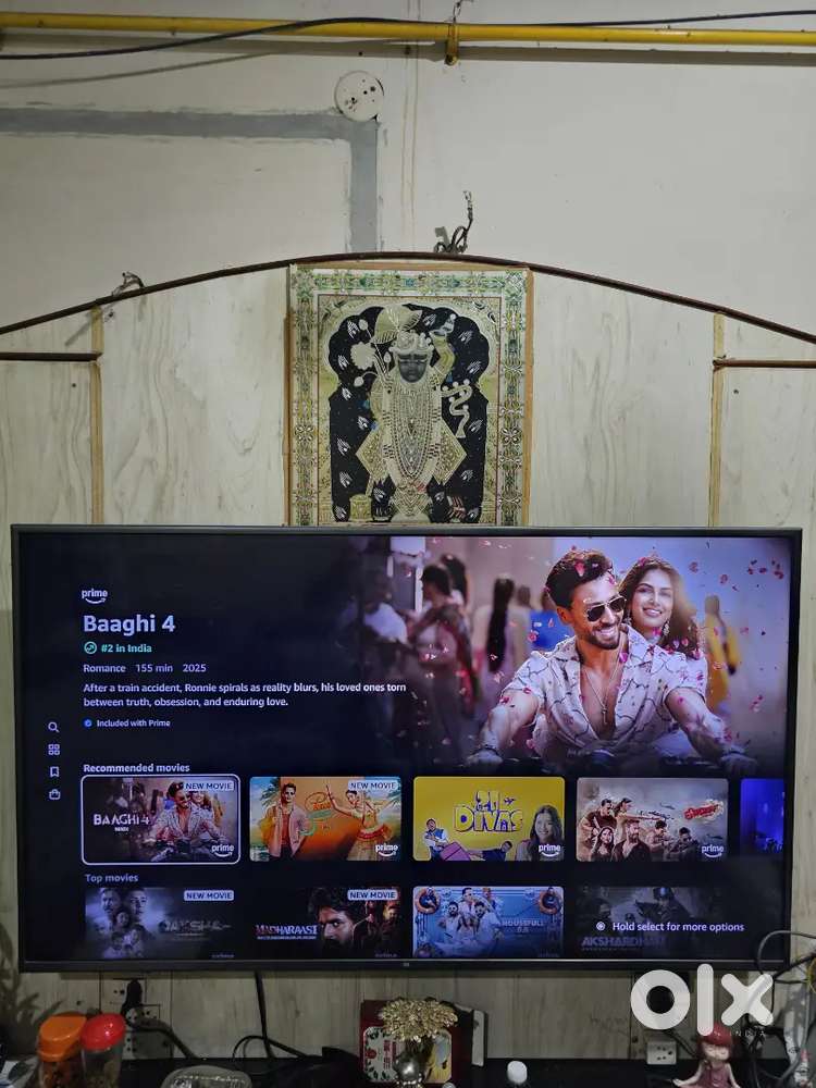 52 Inch LED Smart TV